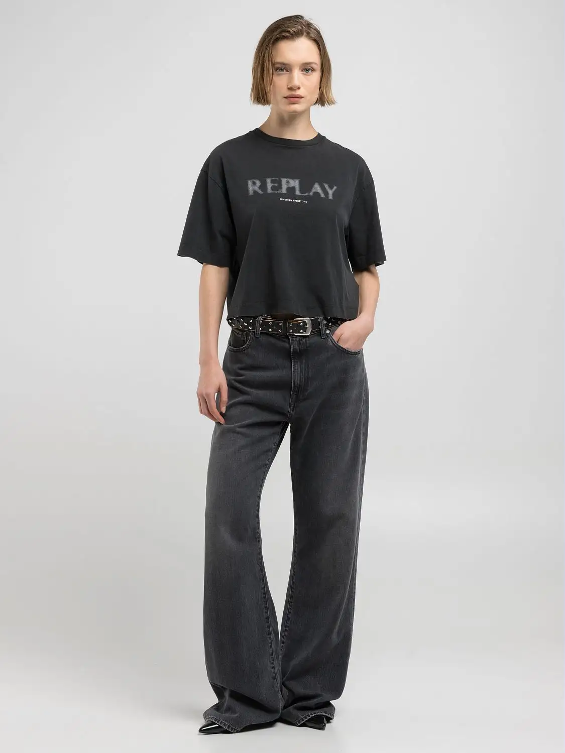Replay Cropped T-Shirt With Embossed Logo Black